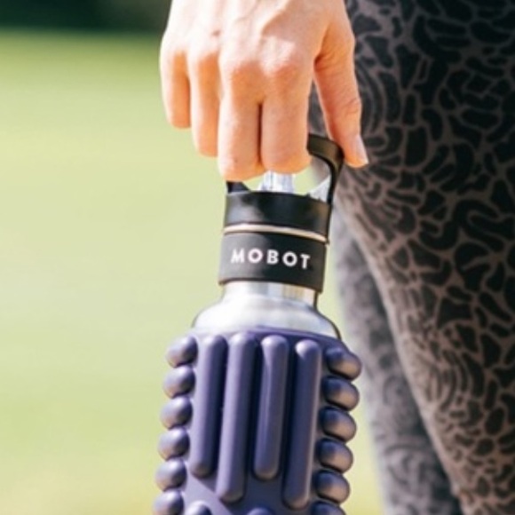 MOBOT FOAM BLUE ROLLER WATERBOTTLE - Picture 9 of 9